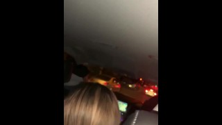 Blowjob in the backseat of a FULL passenger car! No fucks givin! 