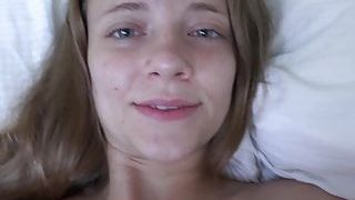 You Give Riley Star Her Morning Creampie