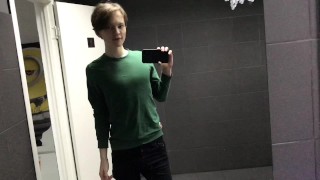 RISKY! JERKING OFF IN PUBLIC TOILET (23cm)/ Teen boy / Cute Boy / Hidd...